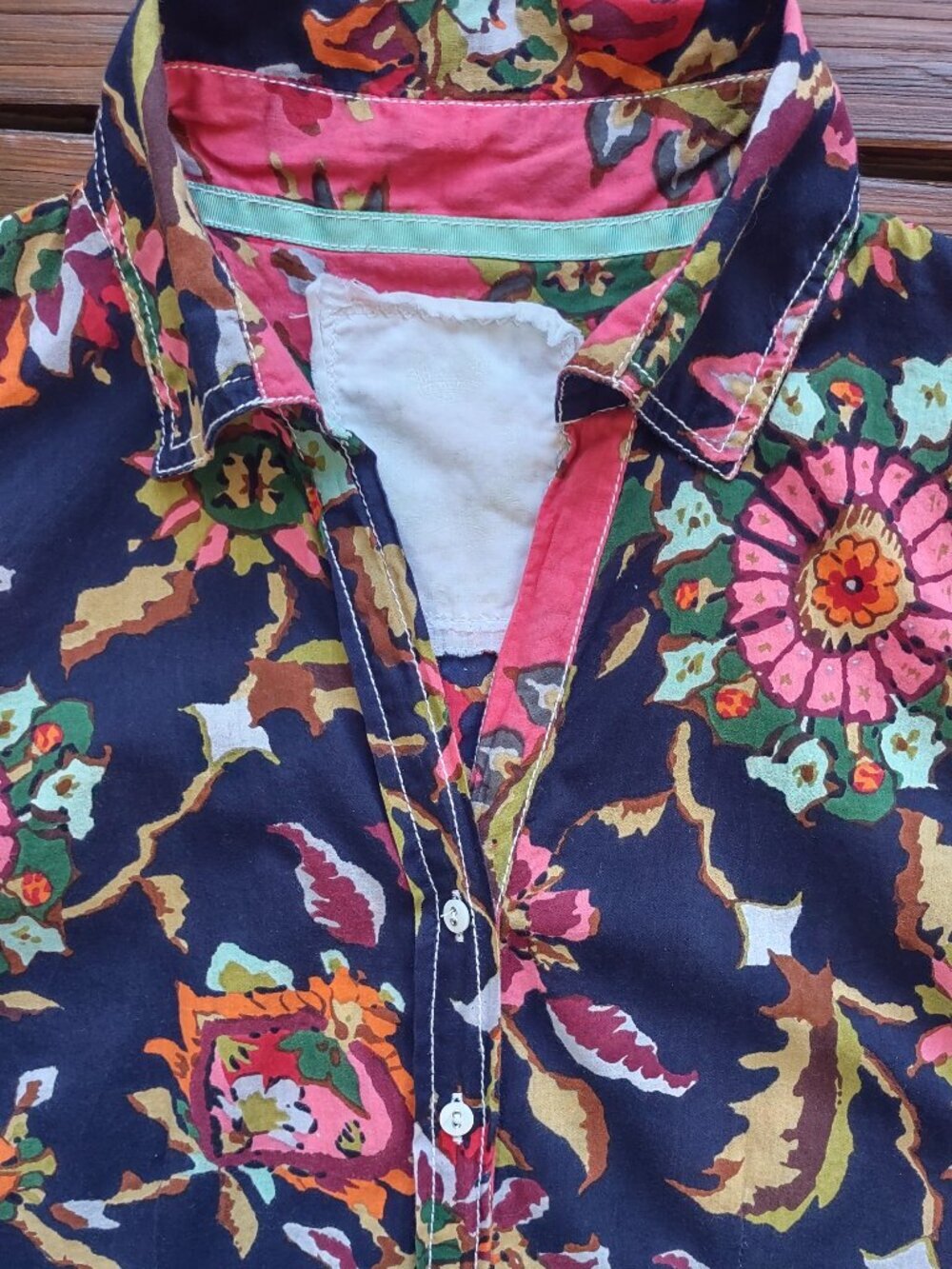CINO Indigo Blue Floral Shirt Size XSmall Button Up Boho Preppy Rustic Romance - Picture 6 of 8
